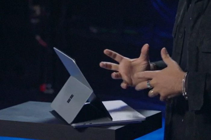 Surface Laptop Studio (Bild: Microsoft)